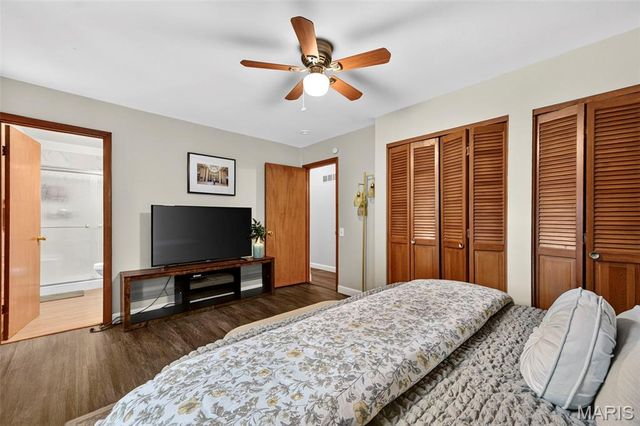 960 Washington Street, Florissant, MO 63031
