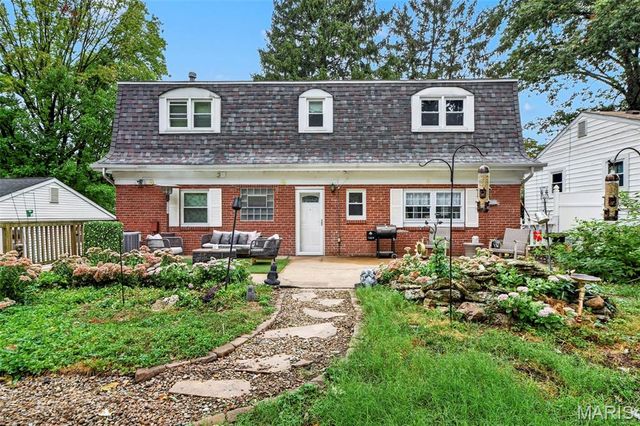 960 Washington Street, Florissant, MO 63031