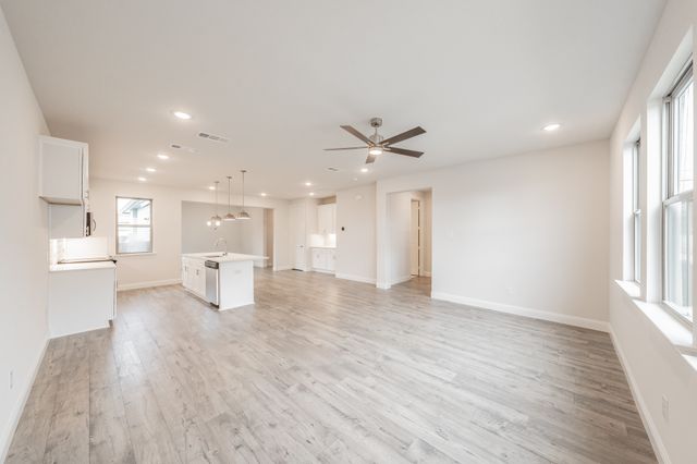 9709 Thorncrown Lane, Fort Worth, TX 76179
