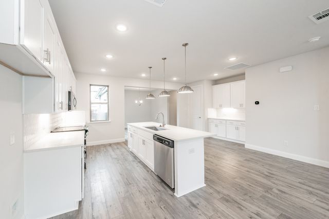 9709 Thorncrown Lane, Fort Worth, TX 76179