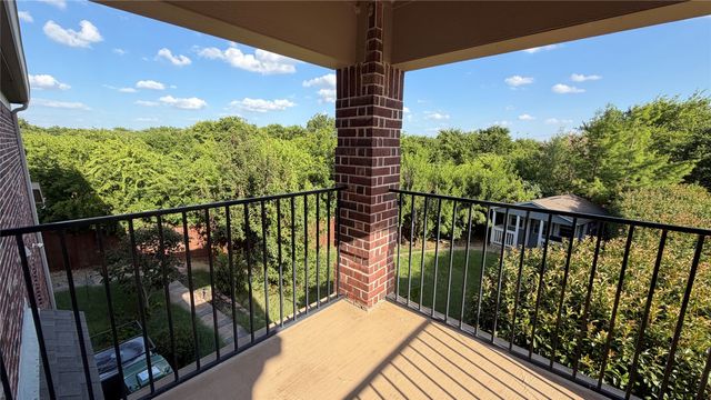 6728 S Fork Drive, North Richland Hills, TX 76182