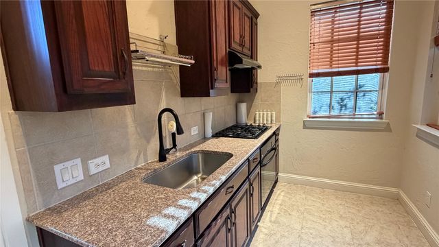 6728 S Fork Drive, North Richland Hills, TX 76182