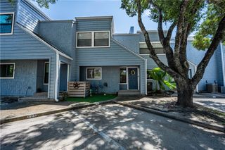 209 Forest Hills 121, Rockport, TX 78382