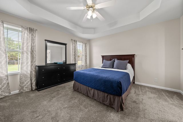 655 Stonewall Ln, Clarksville, TN 37040
