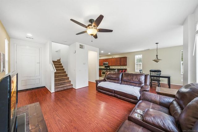 31889 Red Pine Way, Temecula, CA 92592