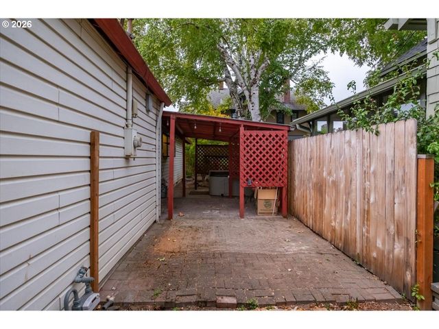 3217 Se 51ST Ave, Portland, OR 97206