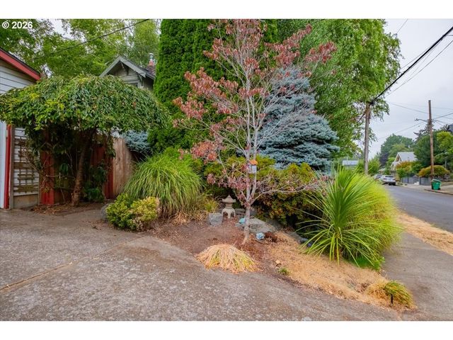 3217 Se 51ST Ave, Portland, OR 97206