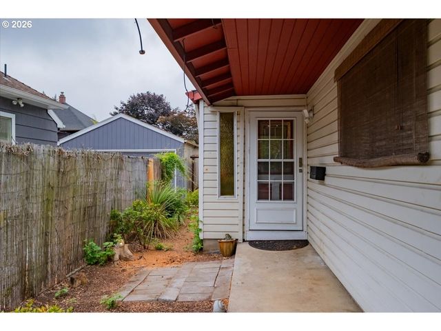 3217 Se 51ST Ave, Portland, OR 97206