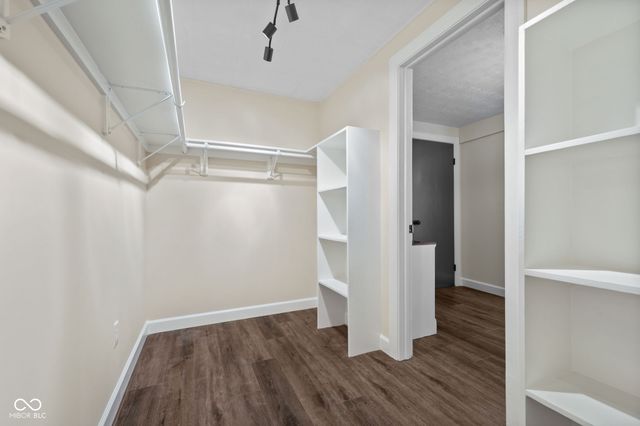 8230 Autumn Mill Lane, Indianapolis, IN 46256