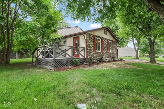 8230 Autumn Mill Lane, Indianapolis, IN 46256