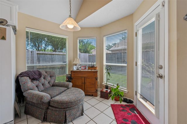 12211 Oyster Cove Court, Stafford, TX 77477