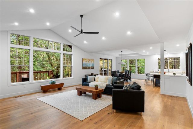 11189 Crystal View Hts, Nevada City, CA 95959