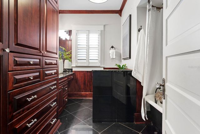 1315 S MOODY AVENUE, Tampa, FL 33629