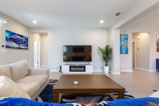 12108 N Star Trail NW, Albuquerque, NM 87120