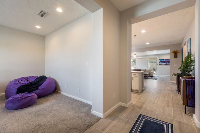 12108 N Star Trail NW, Albuquerque, NM 87120