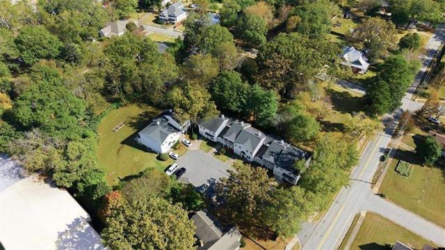 230 West Avenue, Carrollton, GA 30117