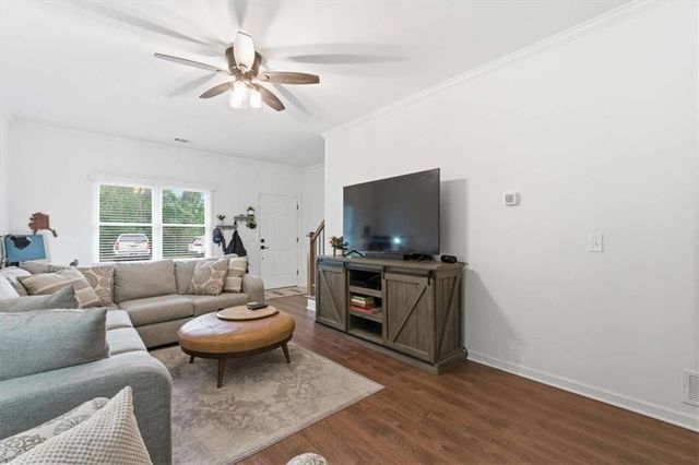 230 West Avenue, Carrollton, GA 30117