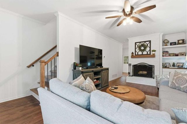 230 West Avenue, Carrollton, GA 30117