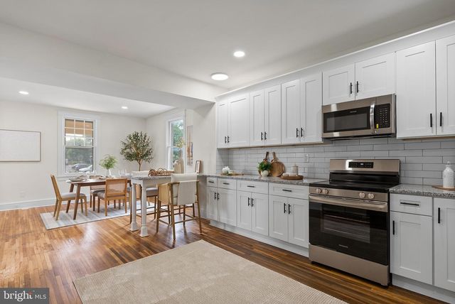 1101 ROYAL AVE N, Front Royal, VA 22630