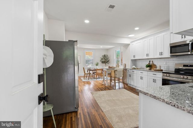 1101 ROYAL AVE N, Front Royal, VA 22630