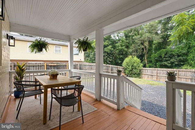 1101 ROYAL AVE N, Front Royal, VA 22630
