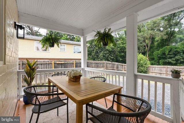 1101 ROYAL AVE N, Front Royal, VA 22630
