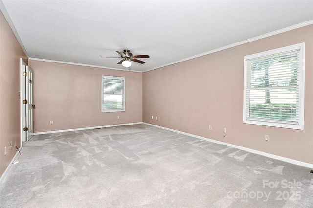7852 Golf Course Drive N 31, Denver, NC 28037
