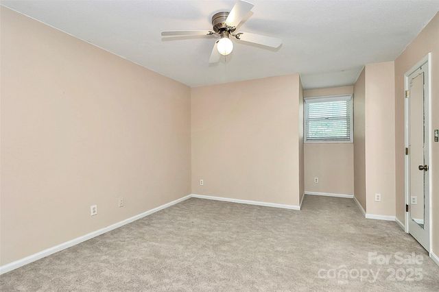 7852 Golf Course Drive N 31, Denver, NC 28037