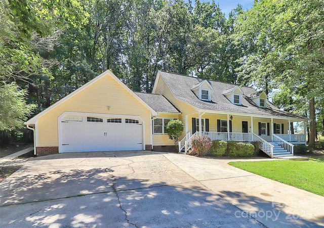 7852 Golf Course Drive N 31, Denver, NC 28037