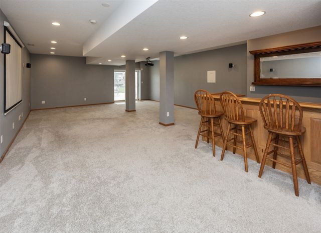 201 Elm Avenue, Norwalk, IA 50211