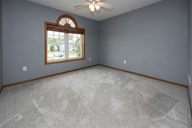 201 Elm Avenue, Norwalk, IA 50211