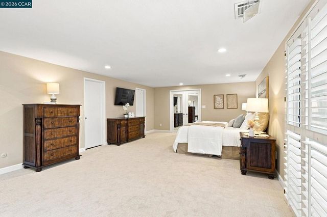 1461 Cortez Ct, Walnut Creek, CA 94598