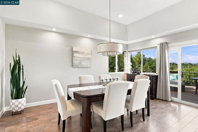 1461 Cortez Ct, Walnut Creek, CA 94598