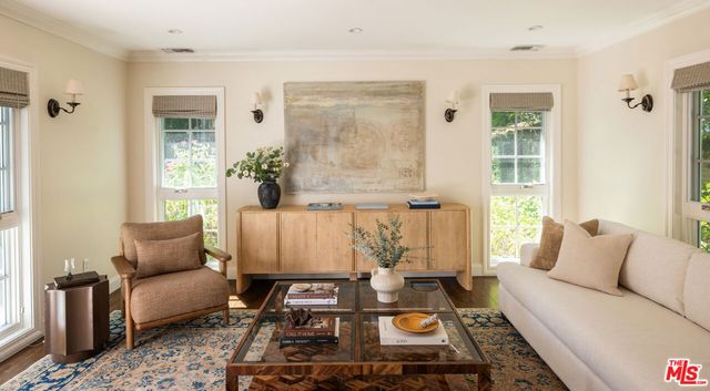 15434 Sutton Street, Sherman Oaks, CA 91403