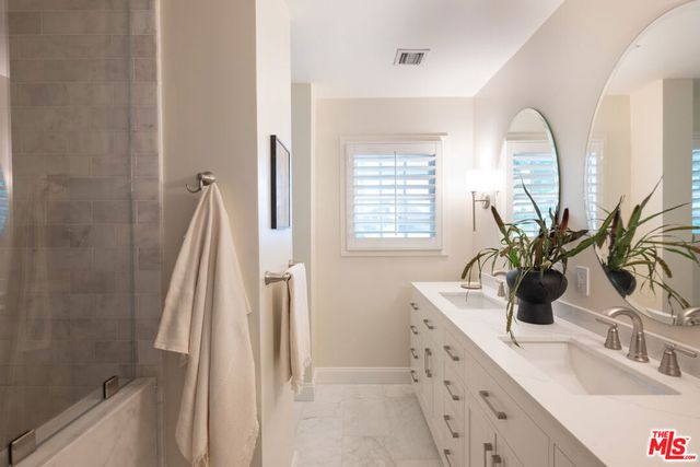 15434 Sutton Street, Sherman Oaks, CA 91403