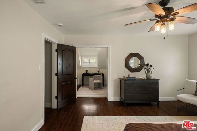 15434 Sutton Street, Sherman Oaks, CA 91403