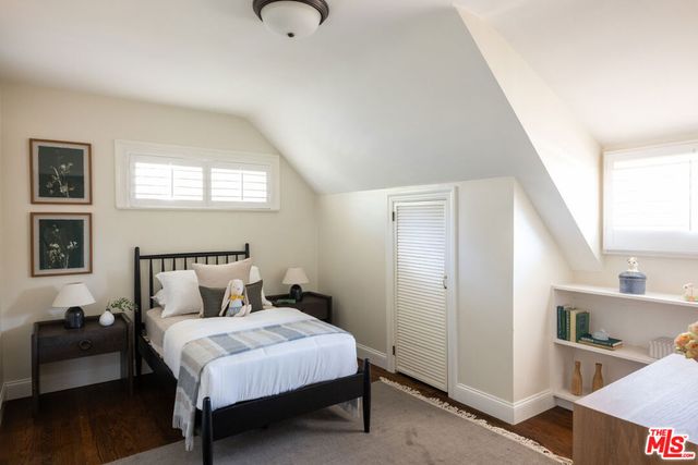 15434 Sutton Street, Sherman Oaks, CA 91403