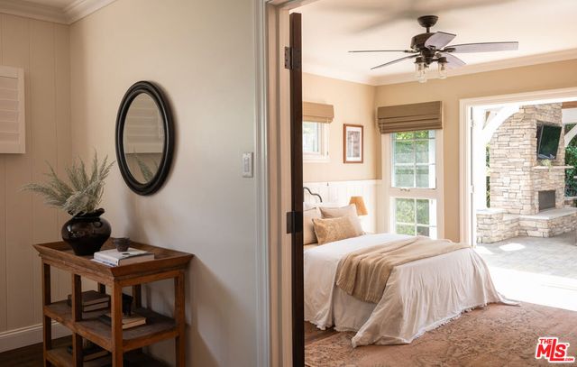 15434 Sutton Street, Sherman Oaks, CA 91403