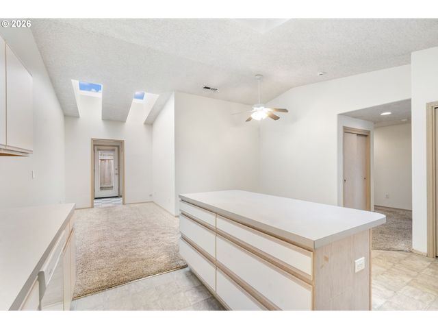 16203 Ne 8TH St, Vancouver, WA 98684