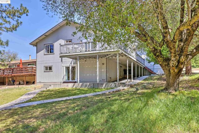 20838 Big Foot Circle, Groveland, CA 95321
