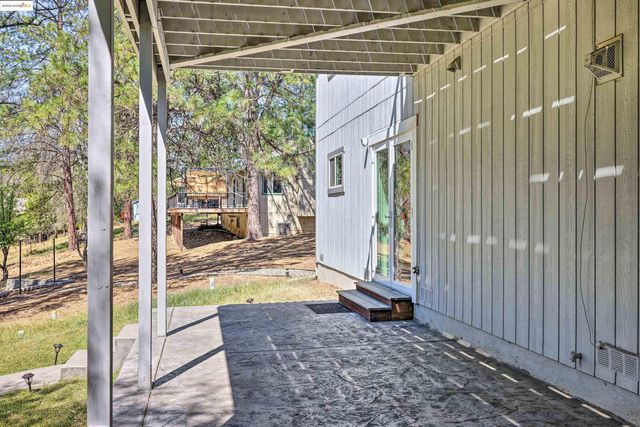 20838 Big Foot Circle, Groveland, CA 95321