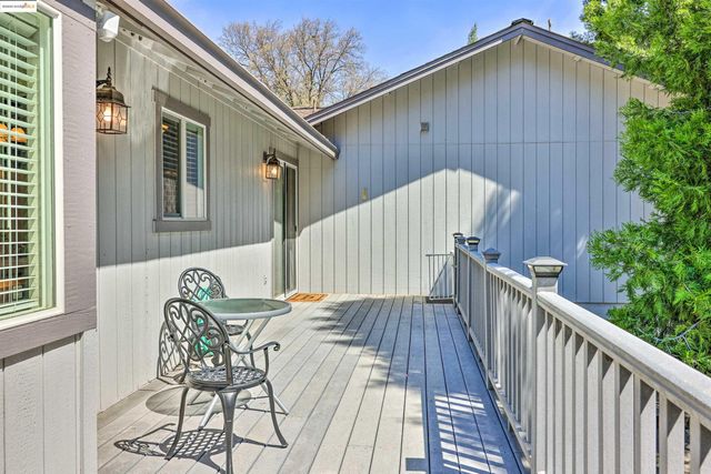 20838 Big Foot Circle, Groveland, CA 95321