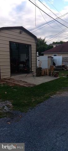 11 E ELM ST, Reading, PA 19607