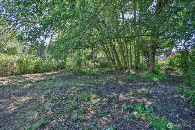 4717 Hansen Drive, Clinton, WA 98236