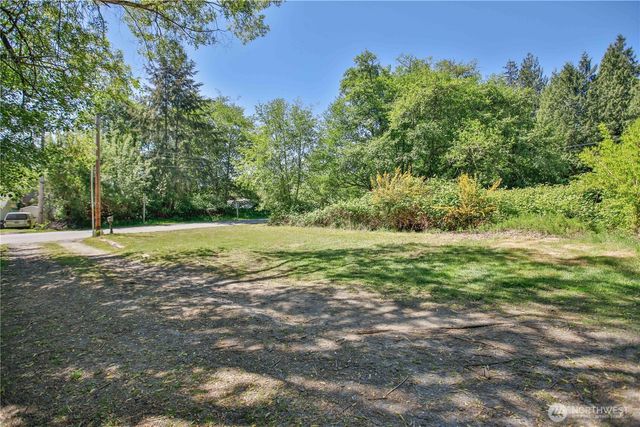 4717 Hansen Drive, Clinton, WA 98236