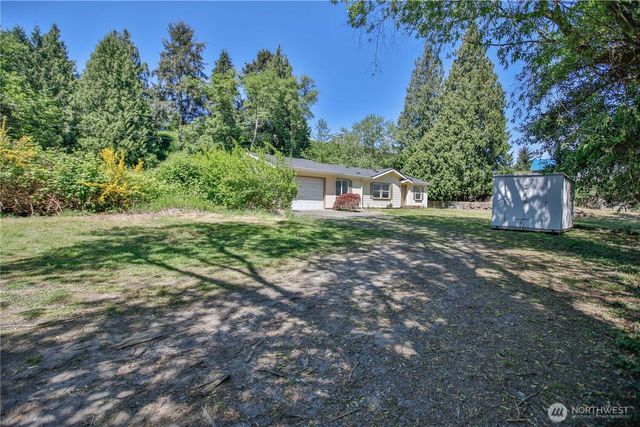 4717 Hansen Drive, Clinton, WA 98236