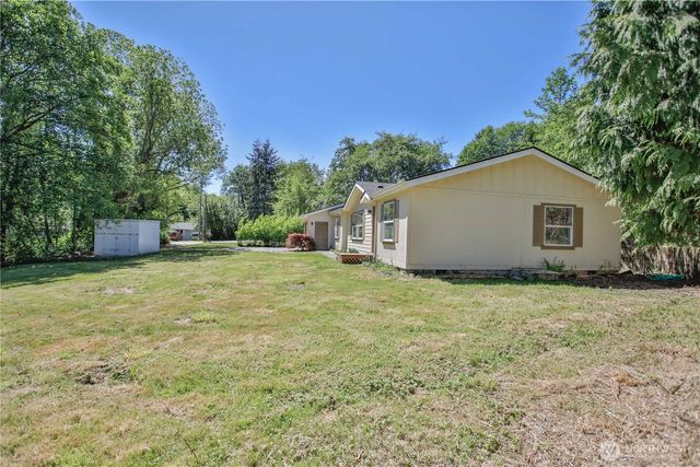4717 Hansen Drive, Clinton, WA 98236