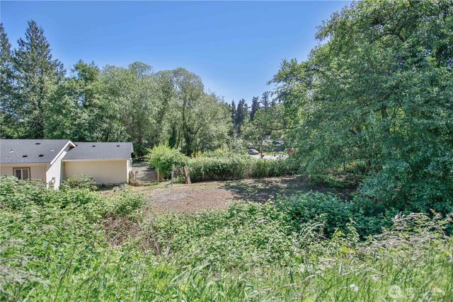 4717 Hansen Drive, Clinton, WA 98236