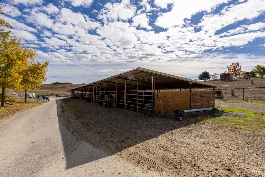 4801 N Eagle Owl Ln, Star, ID 83669 photo 11