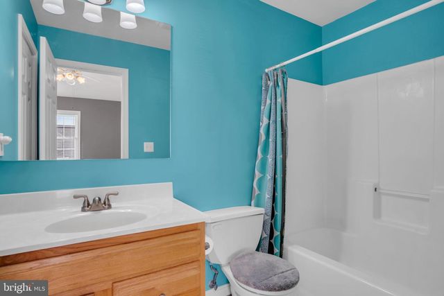 7214 HUNTINGDON ST, Harrisburg, PA 17111